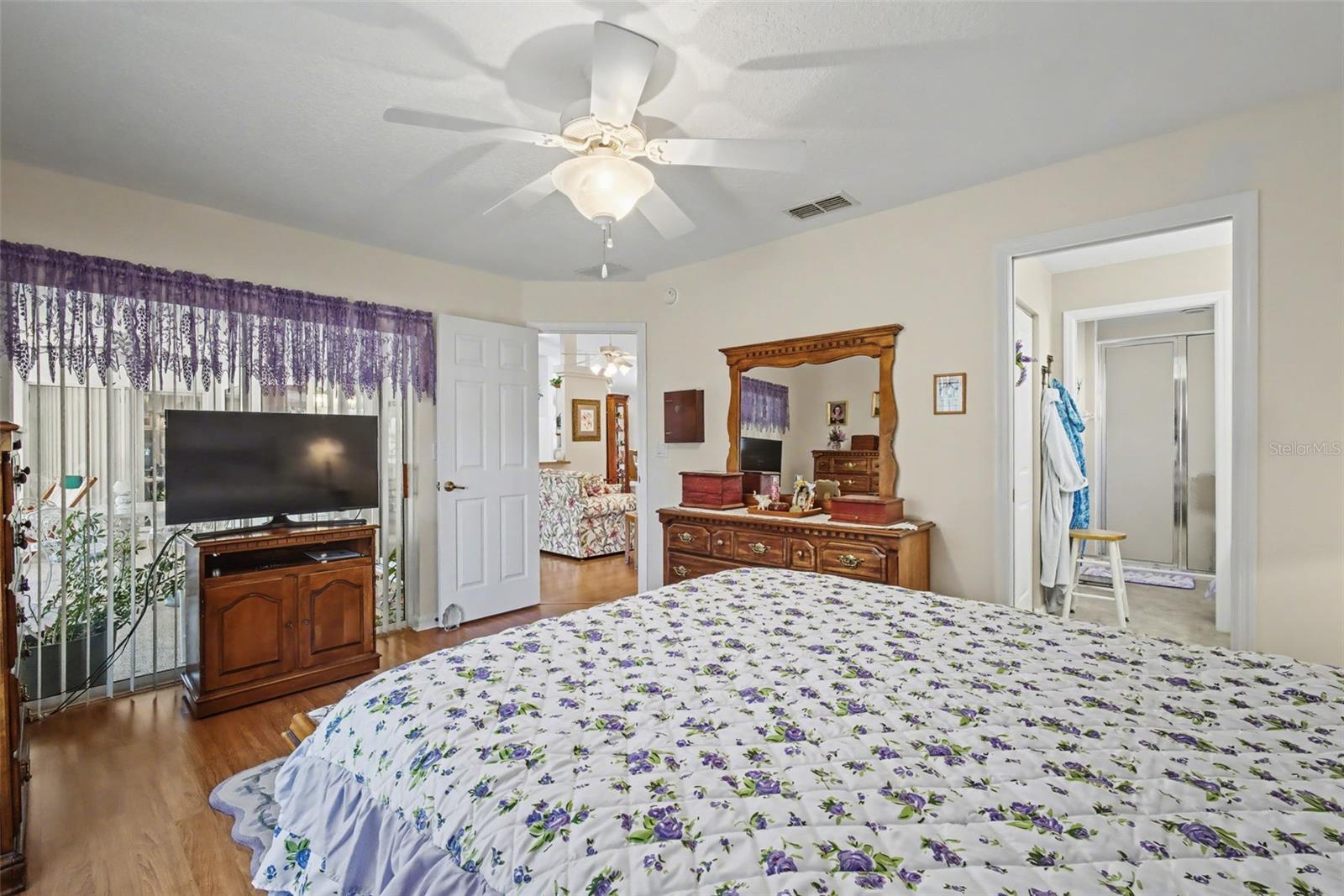 Image 14 of 30 For 8459 60th Court