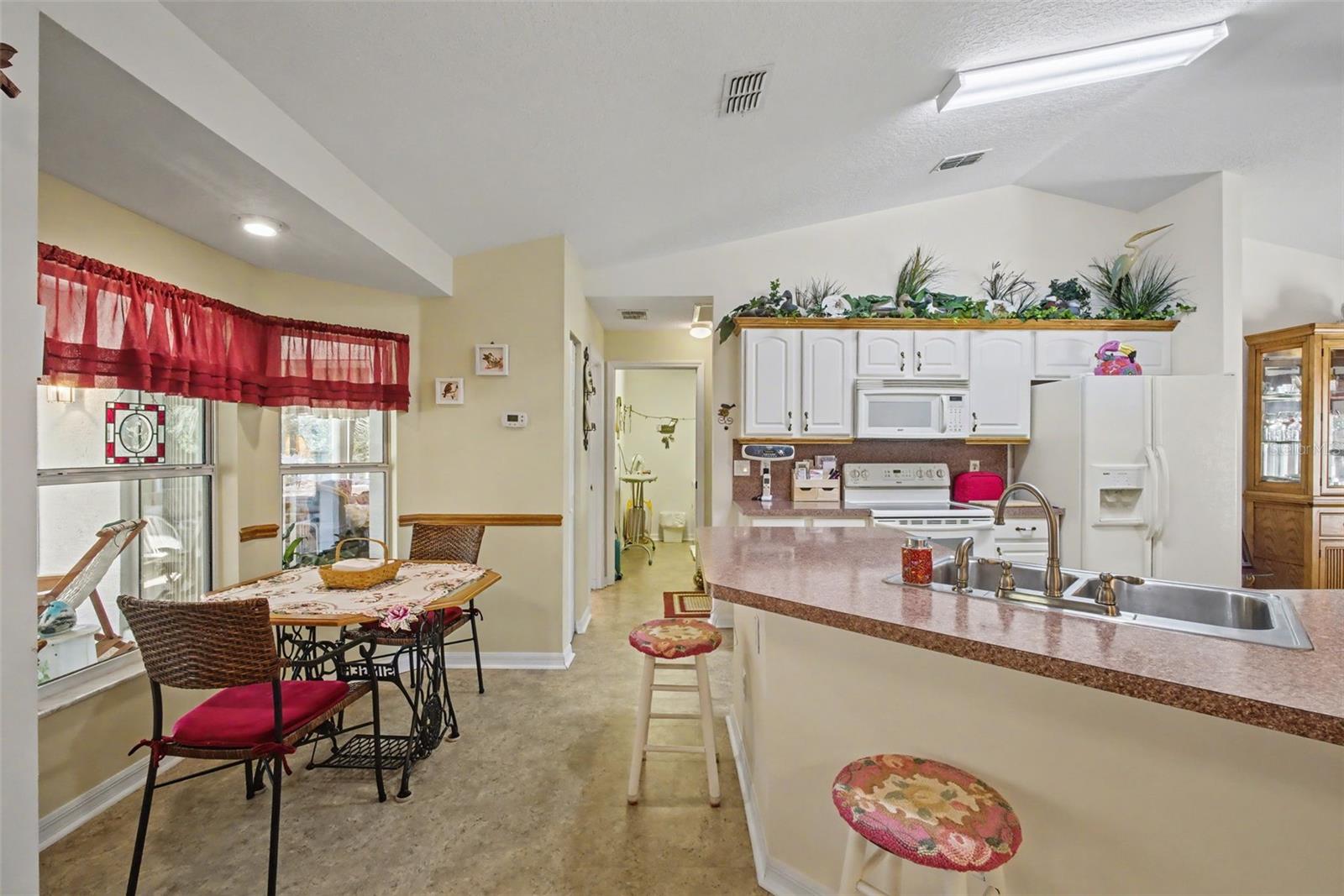 Image 9 of 30 For 8459 60th Court