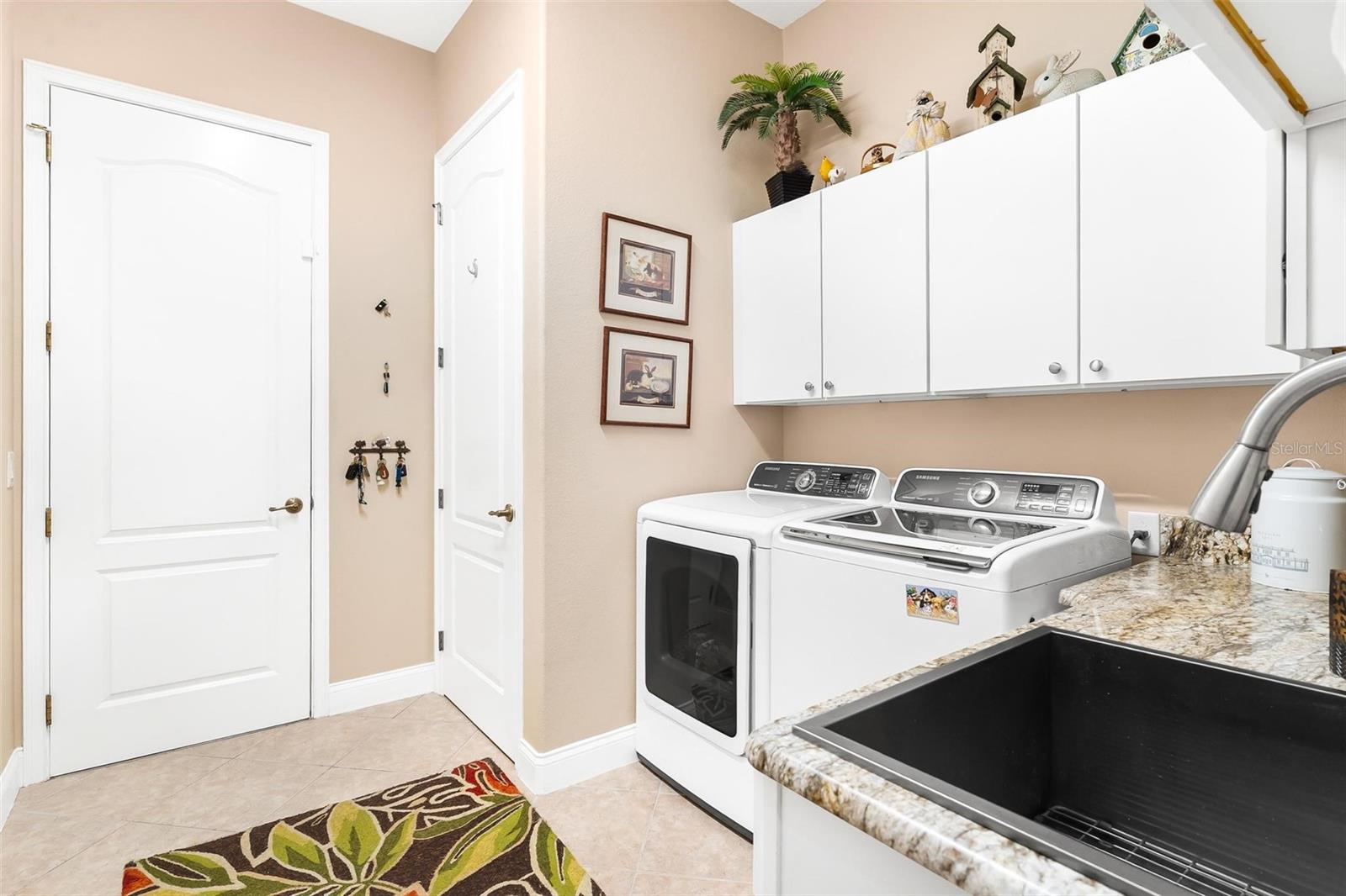 Image 56 of 73 For 5903 Spinnaker Loop