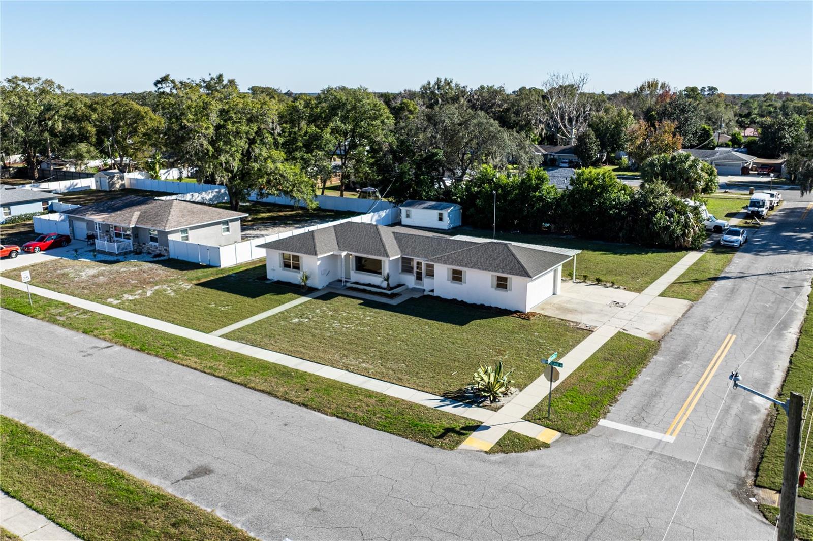 Image 2 of 63 For 2590 Westland Road