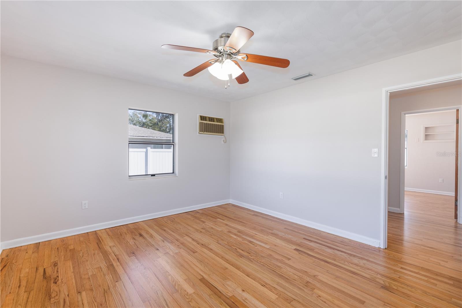 Image 39 of 63 For 2590 Westland Road