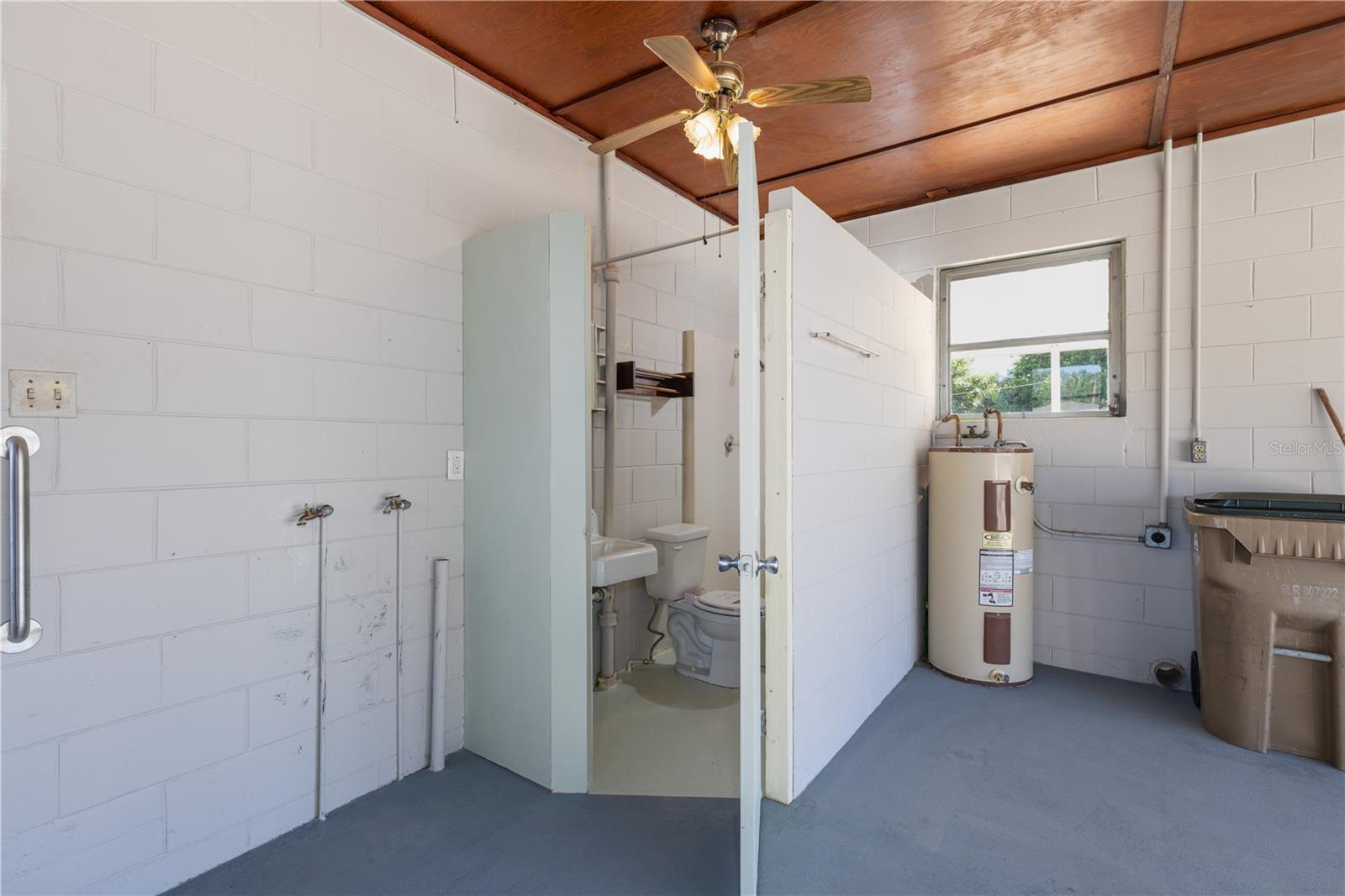 Image 48 of 63 For 2590 Westland Road