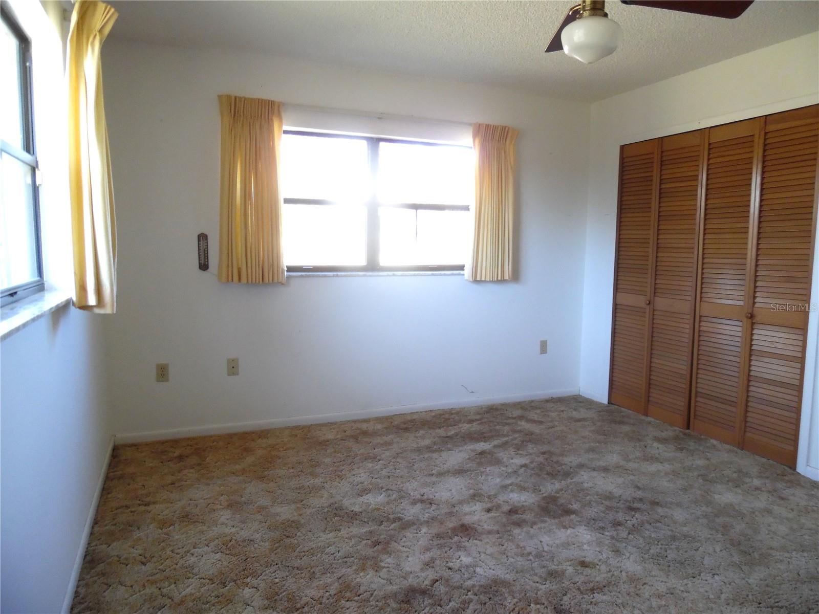 Image 25 of 45 For 14444 Johns Lake Road