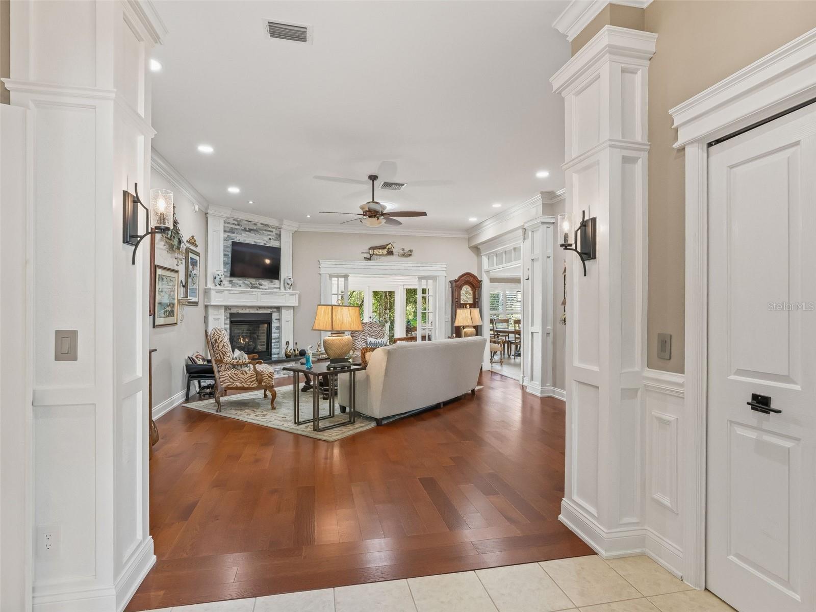 Image 16 of 100 For 2223 Westchester Way