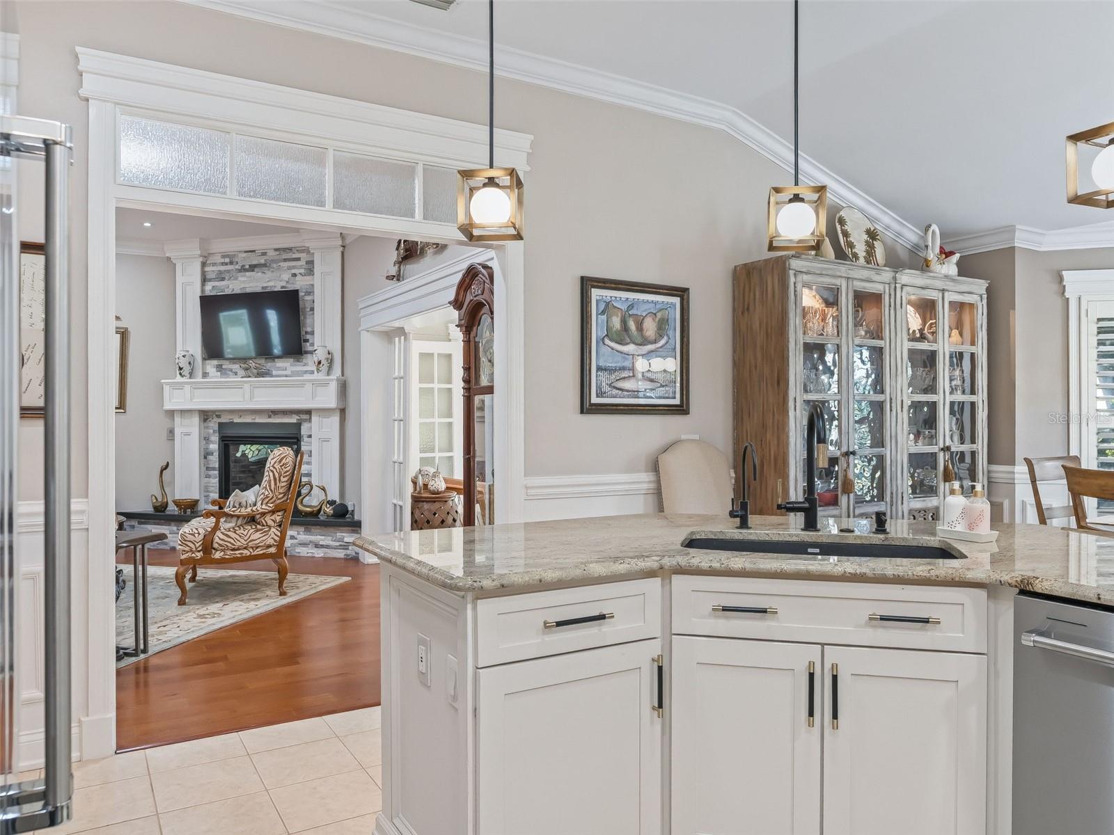 Image 35 of 100 For 2223 Westchester Way