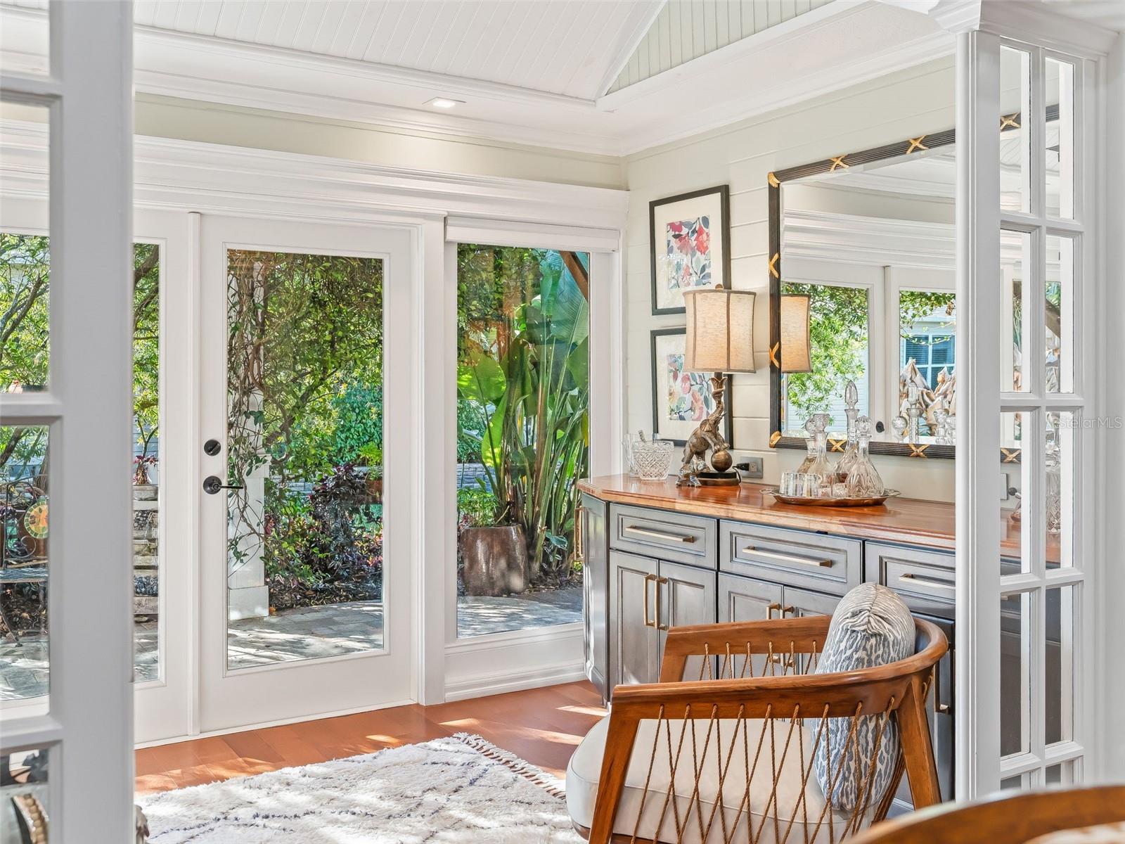 Image 43 of 100 For 2223 Westchester Way