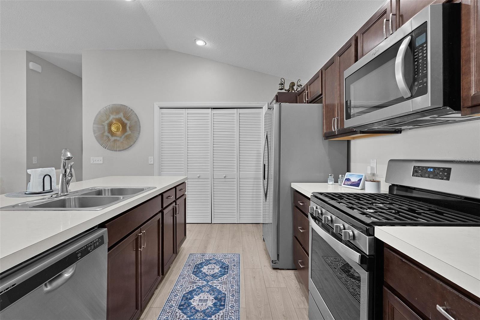 Image 16 of 48 For 5705 Craft Court