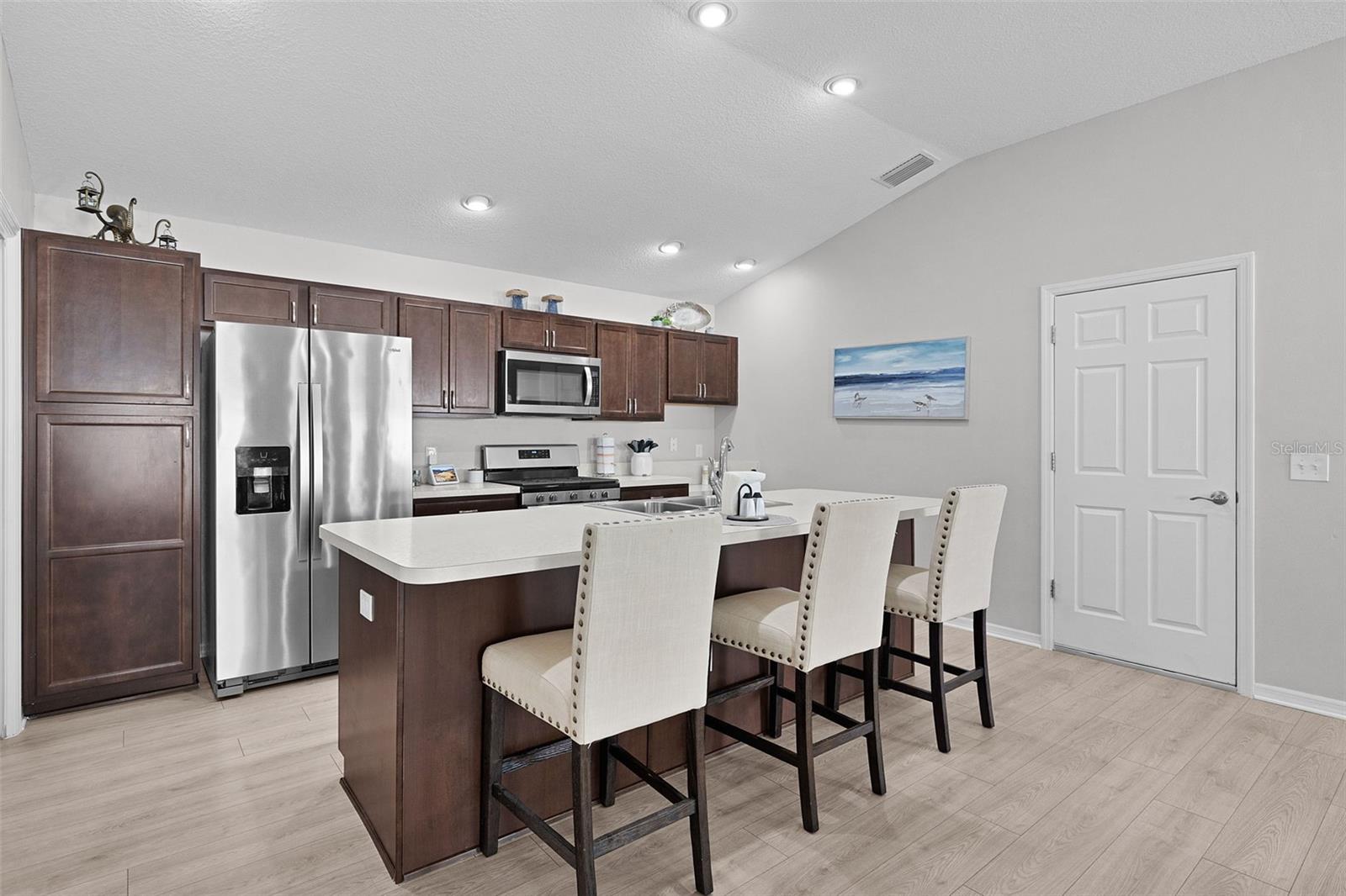 Image 18 of 48 For 5705 Craft Court