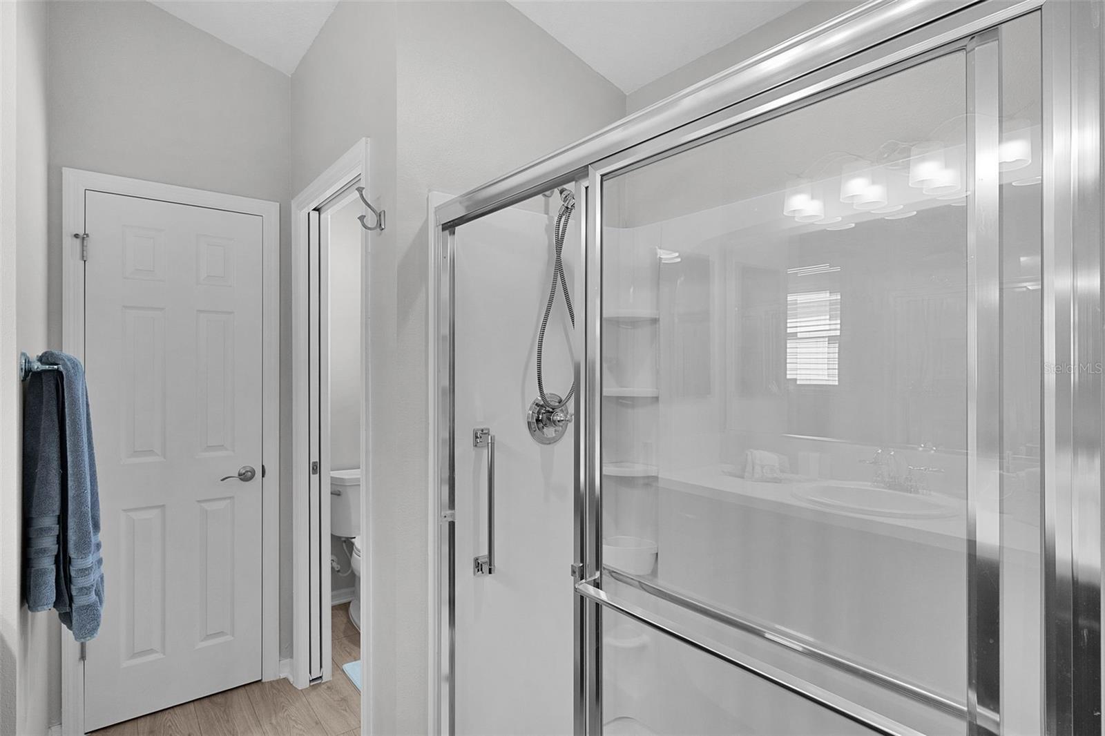 Image 24 of 48 For 5705 Craft Court