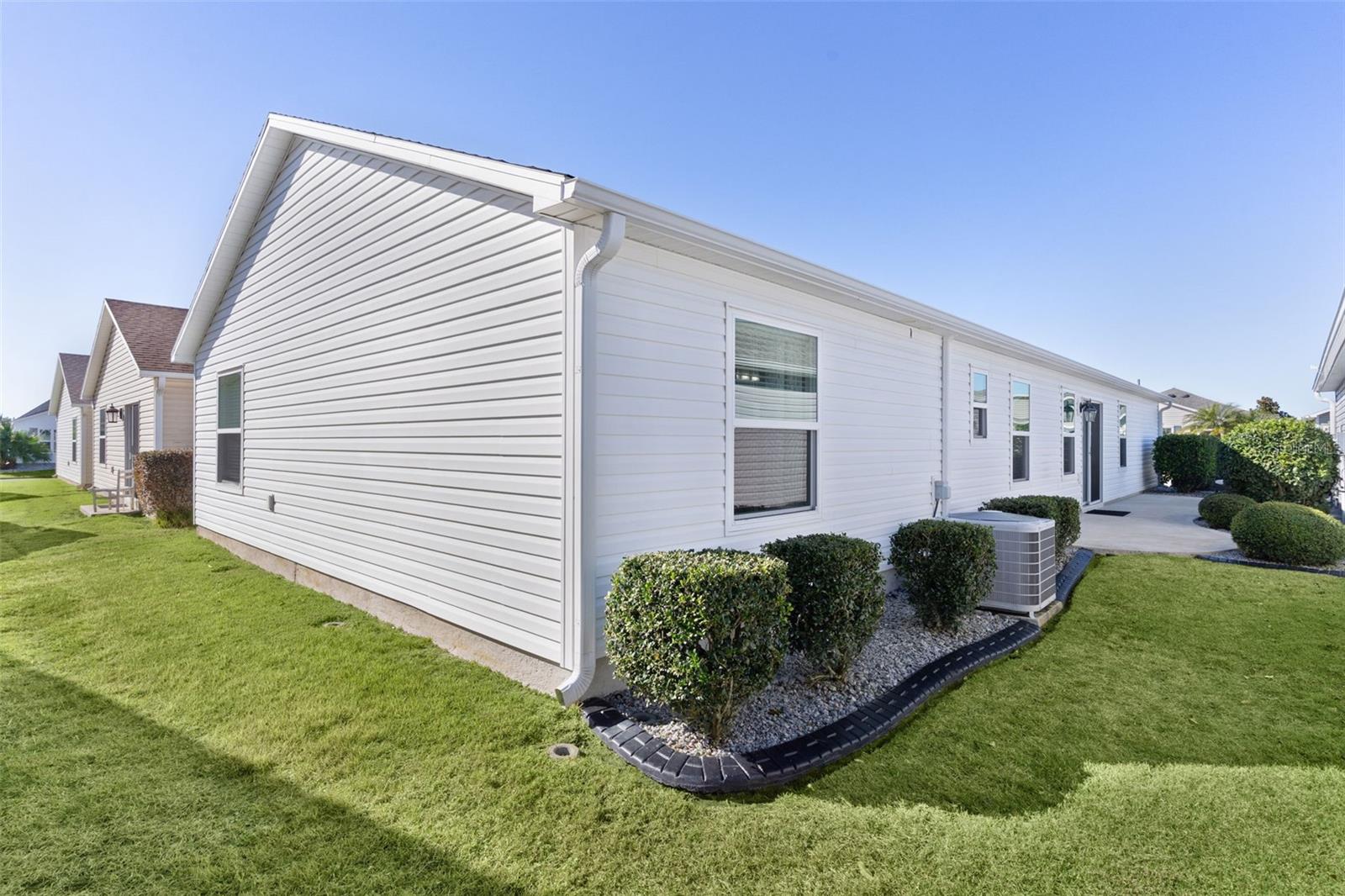 Image 4 of 48 For 5705 Craft Court