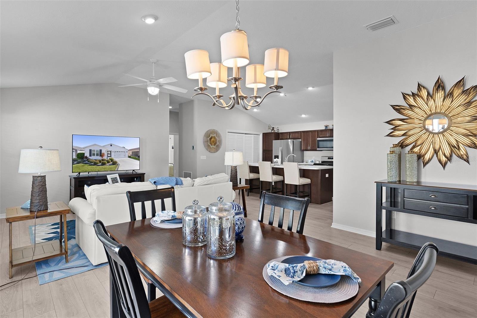 Image 7 of 48 For 5705 Craft Court