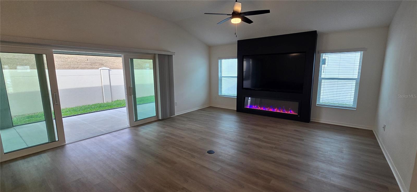 Image 19 of 53 For 6652 Tammy Lane