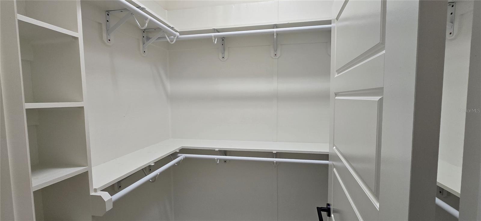 Image 29 of 53 For 6652 Tammy Lane