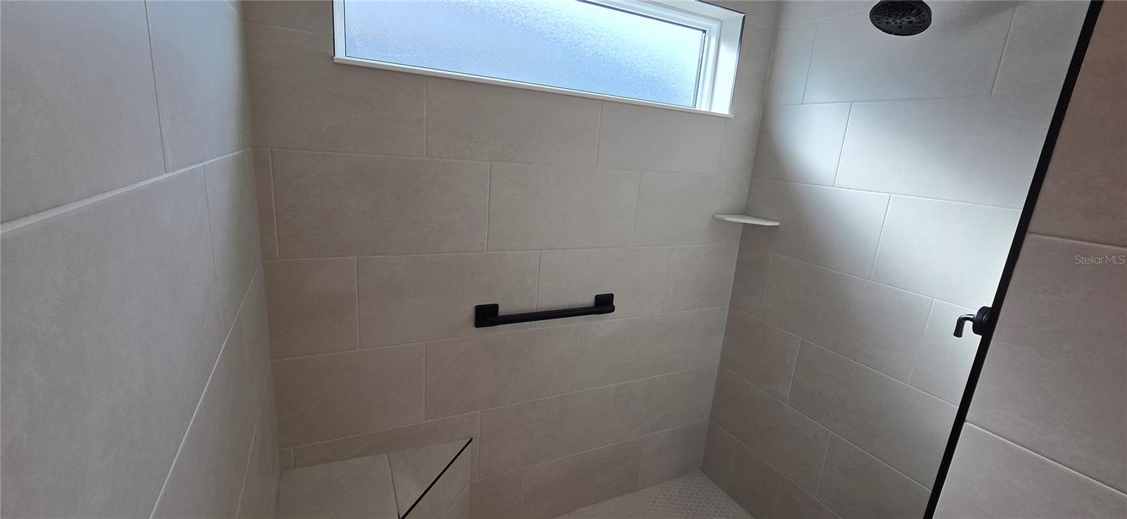 Image 31 of 53 For 6652 Tammy Lane