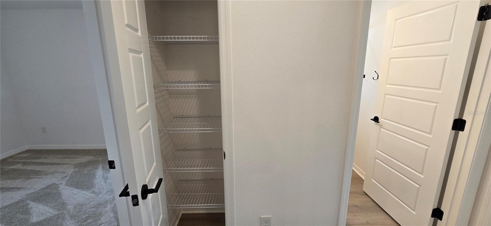 Image 45 of 53 For 6652 Tammy Lane