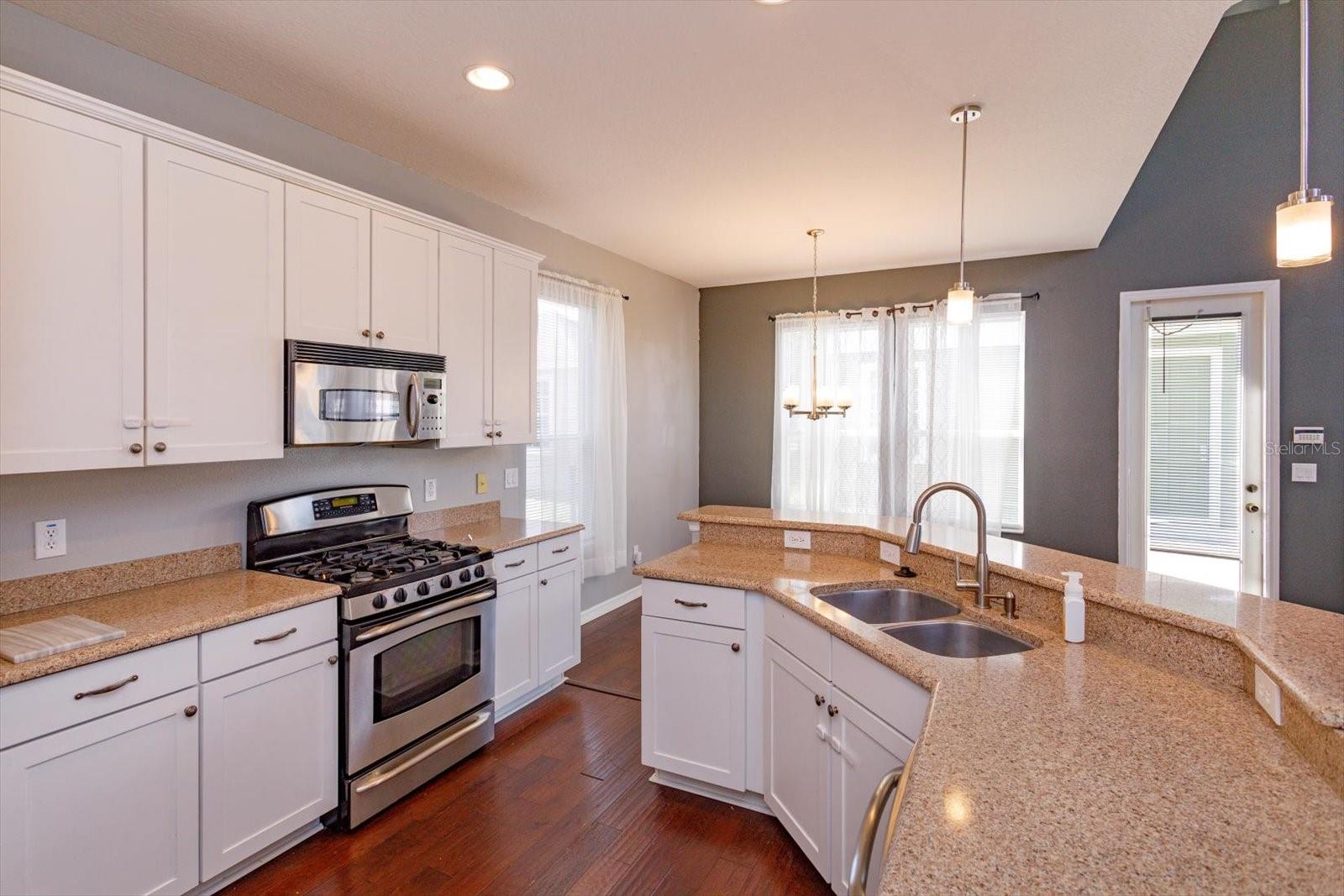 Image 11 of 36 For 14464 Whittridge Drive