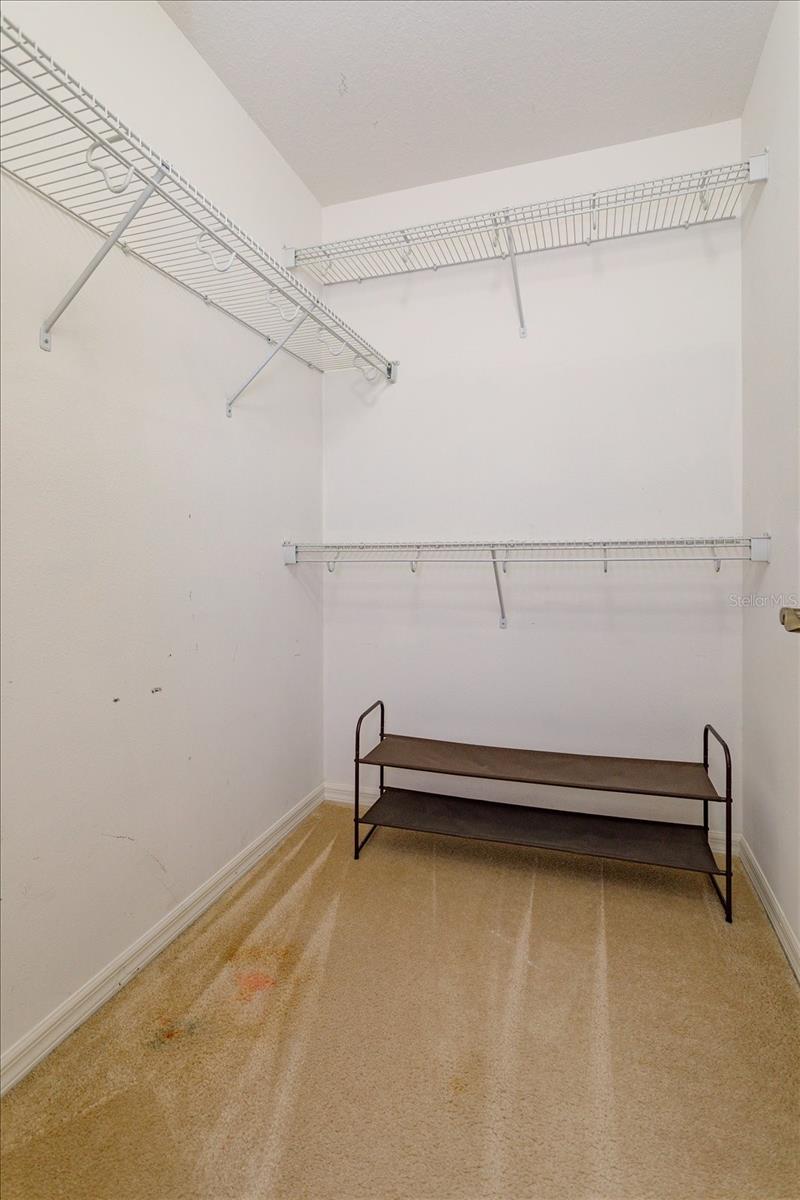 Image 19 of 36 For 14464 Whittridge Drive