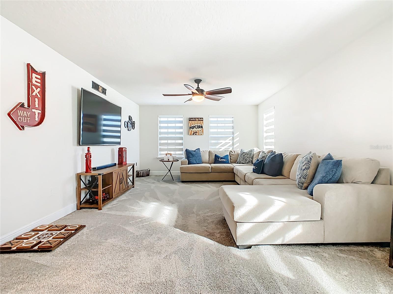 Image 21 of 65 For 2911 Slough Creek Drive