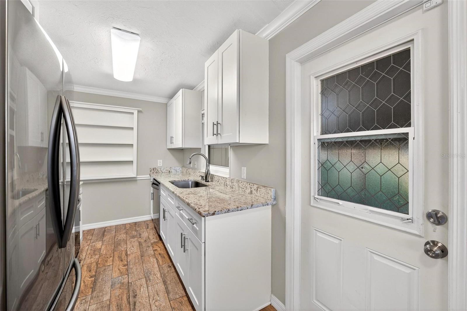 Image 17 of 68 For 607 Patricia Avenue