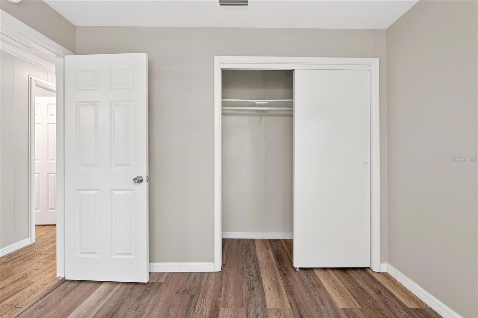 Image 22 of 68 For 607 Patricia Avenue