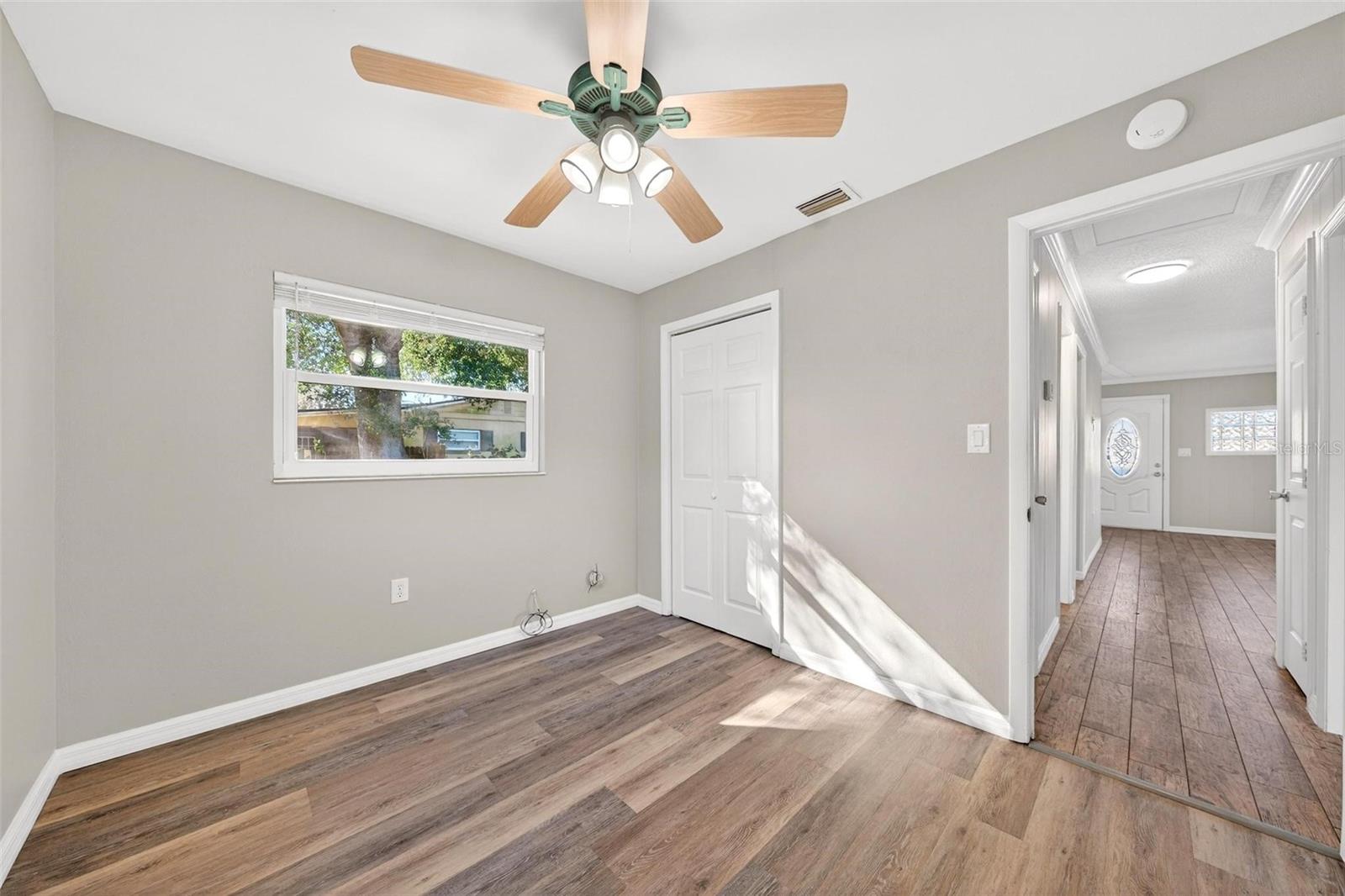 Image 24 of 68 For 607 Patricia Avenue