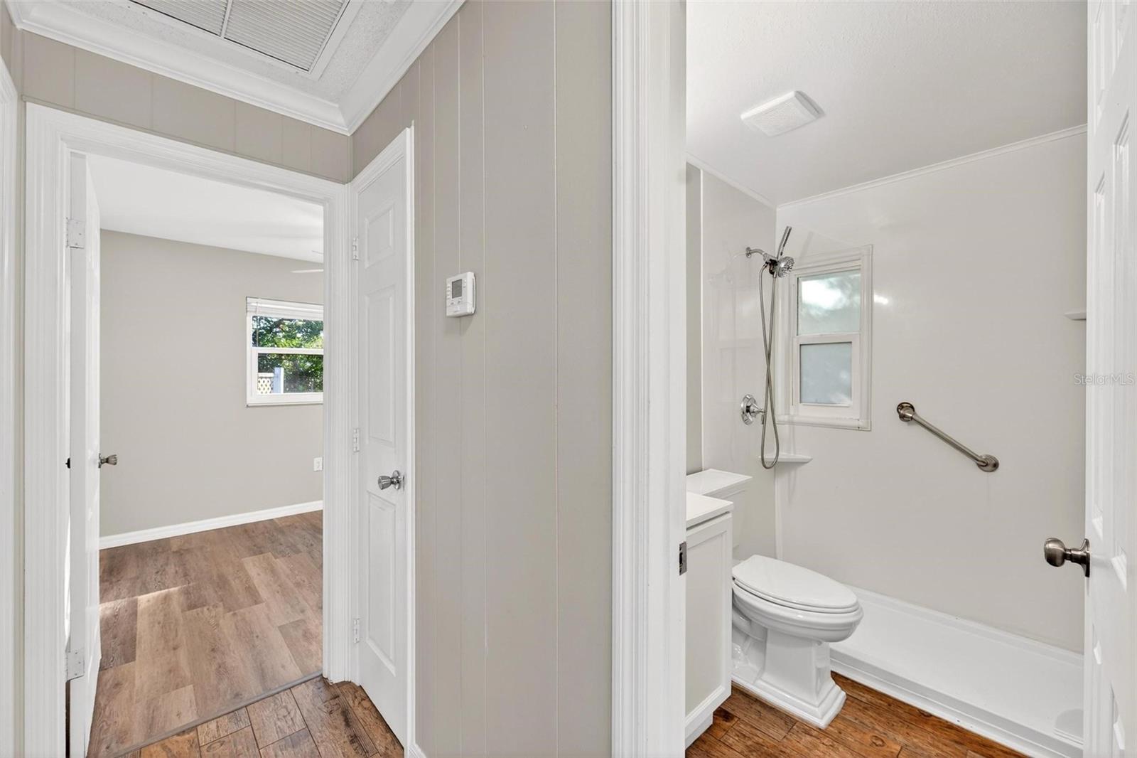 Image 28 of 68 For 607 Patricia Avenue