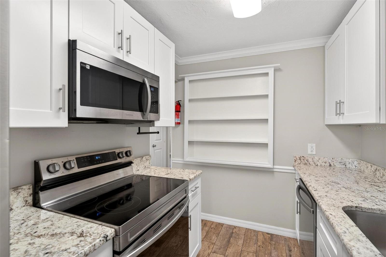 Image 3 of 68 For 607 Patricia Avenue