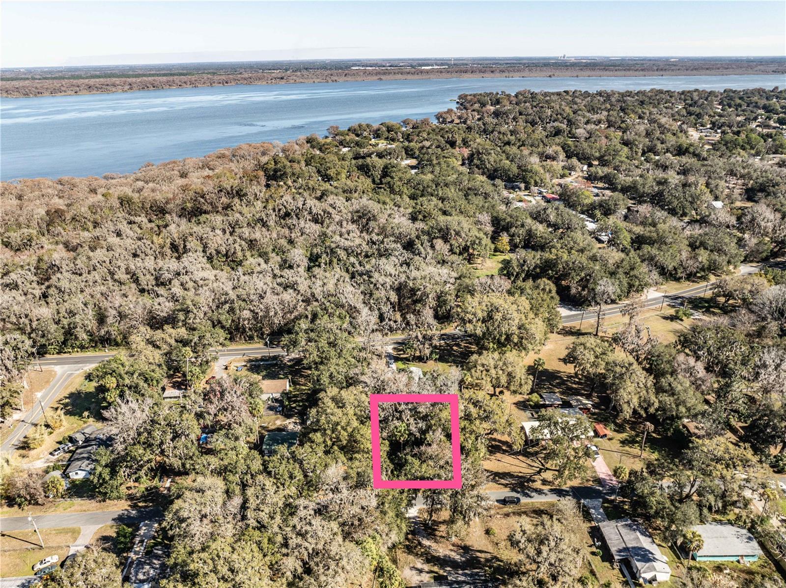 Details for 000 Cr 422  , LAKE PANASOFFKEE, FL 33538