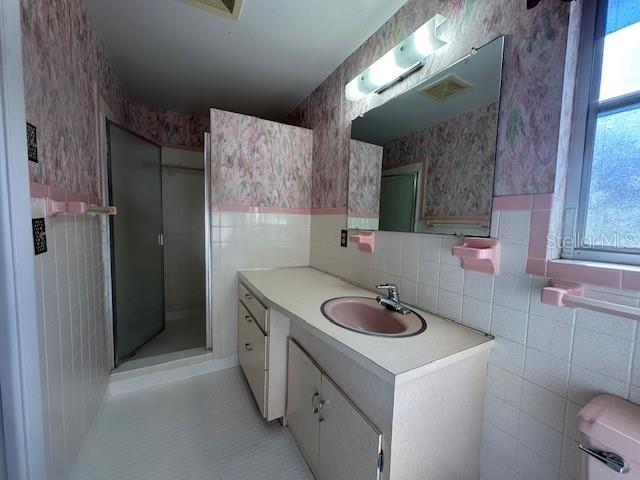 Image 9 of 14 For 803 Tangerine Street