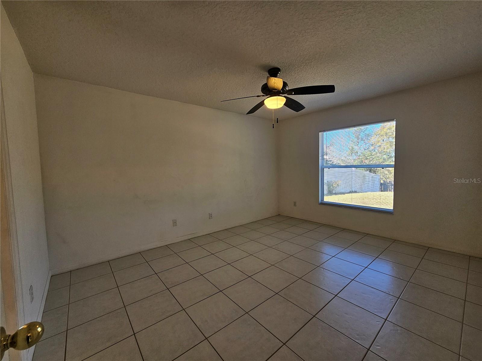 Image 10 of 19 For 13305 Pinyon Drive