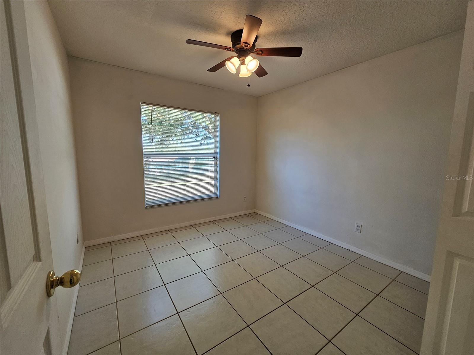 Image 14 of 19 For 13305 Pinyon Drive