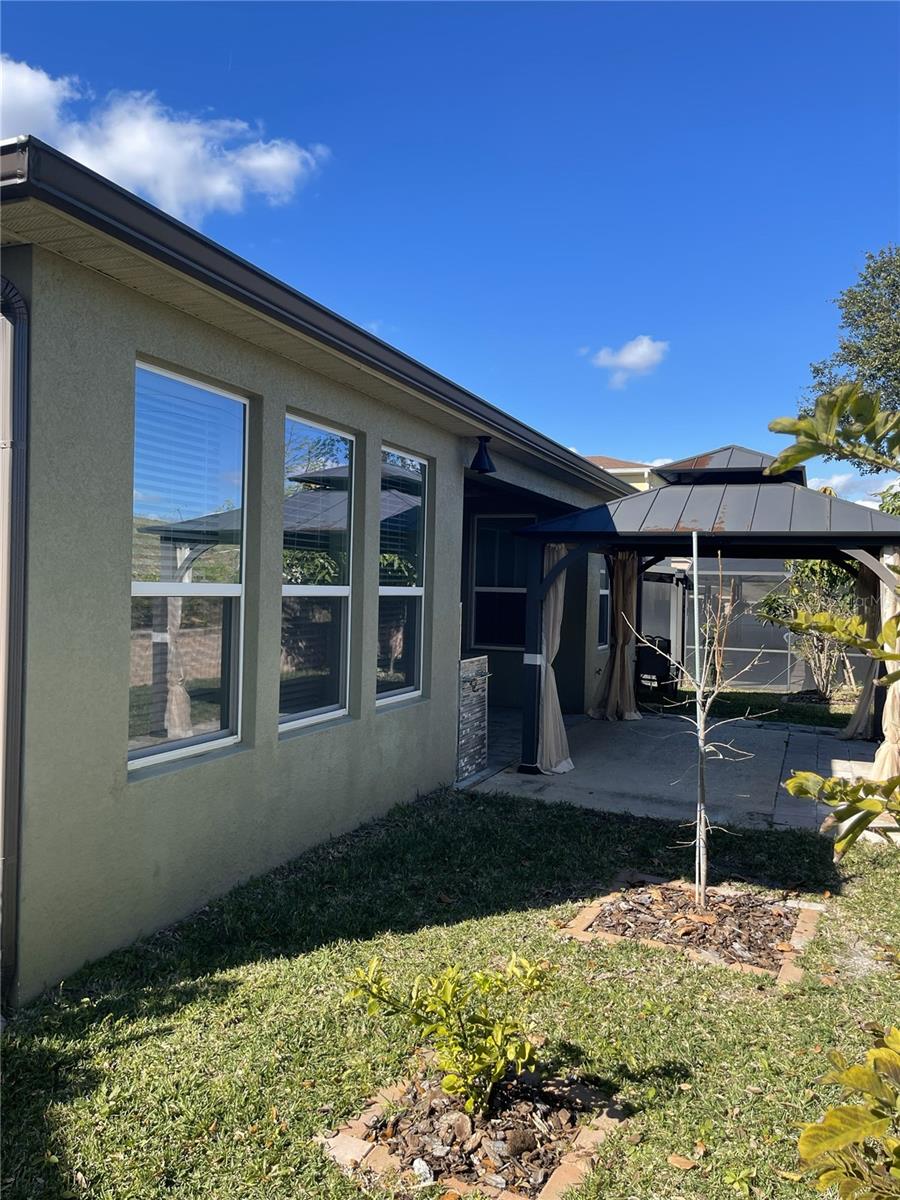 Image 37 of 41 For 2062 Redbay Avenue