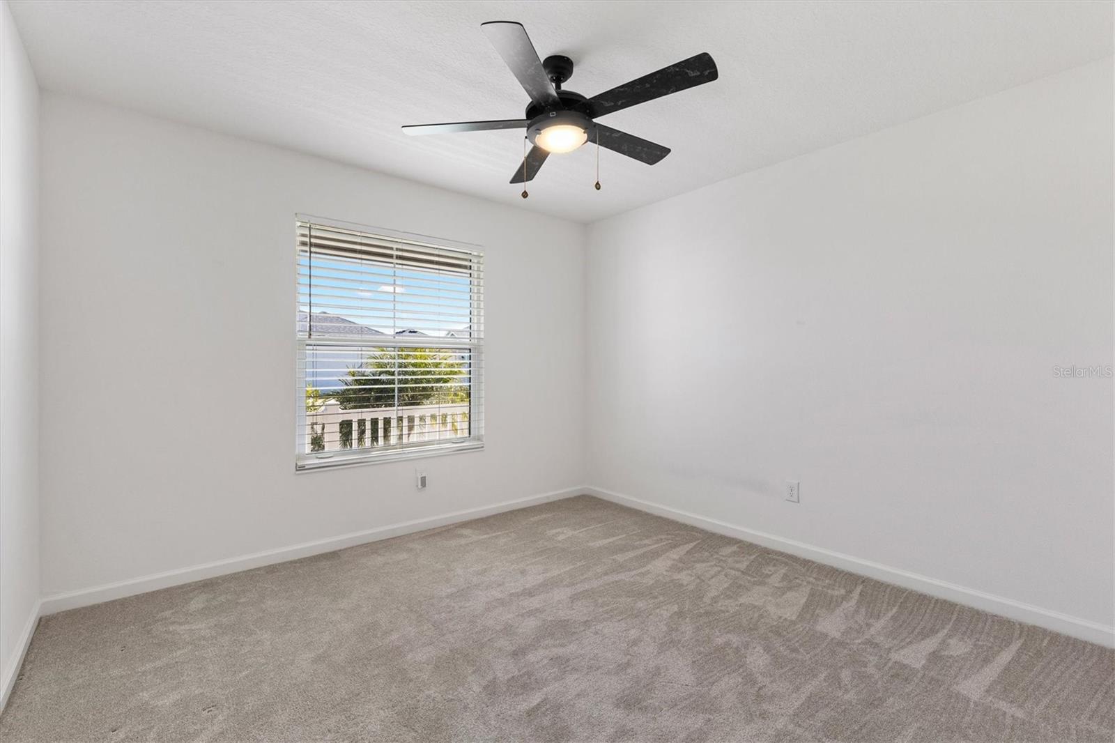 Image 21 of 42 For 1639 Seiver Street