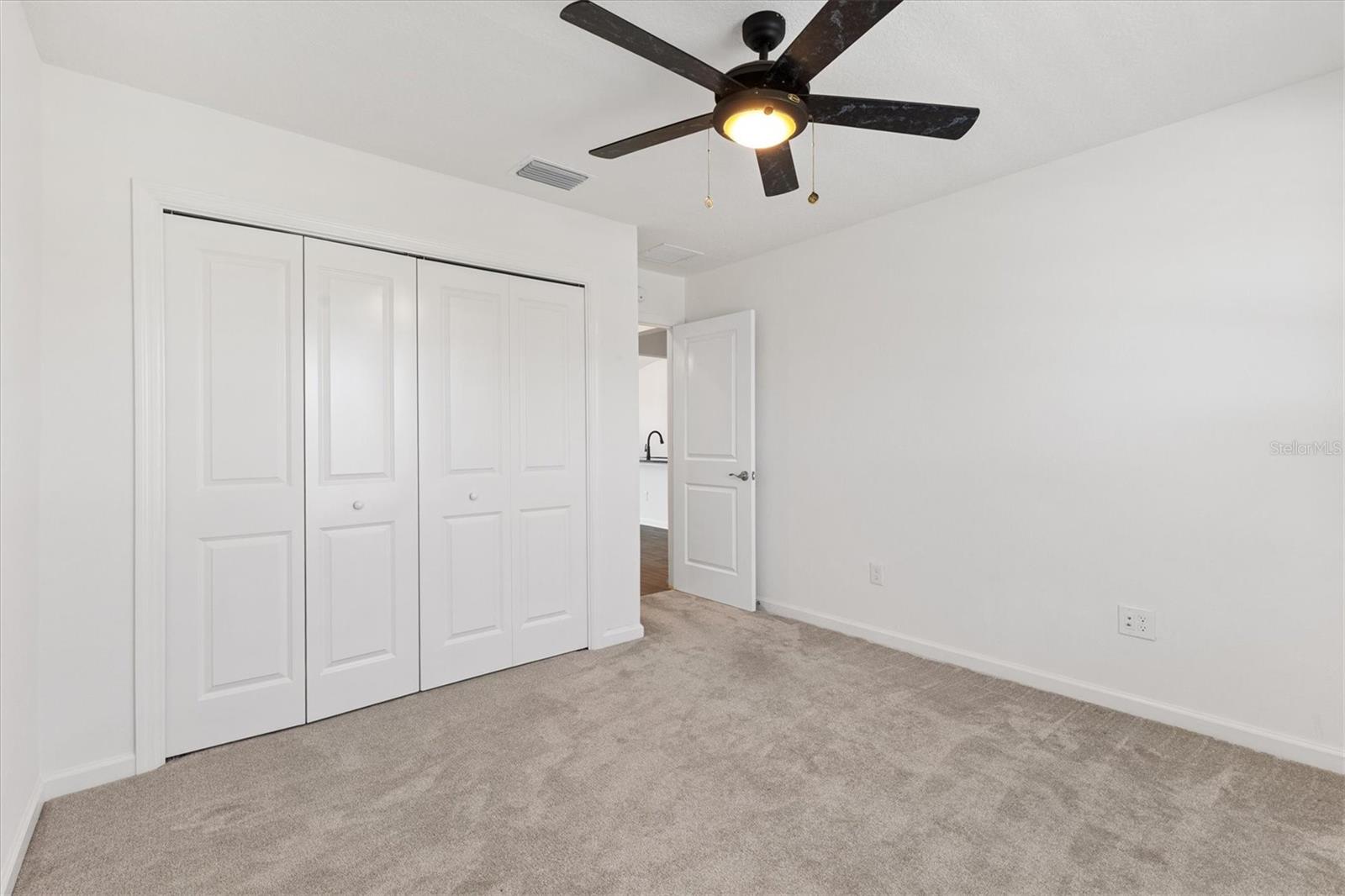 Image 22 of 42 For 1639 Seiver Street