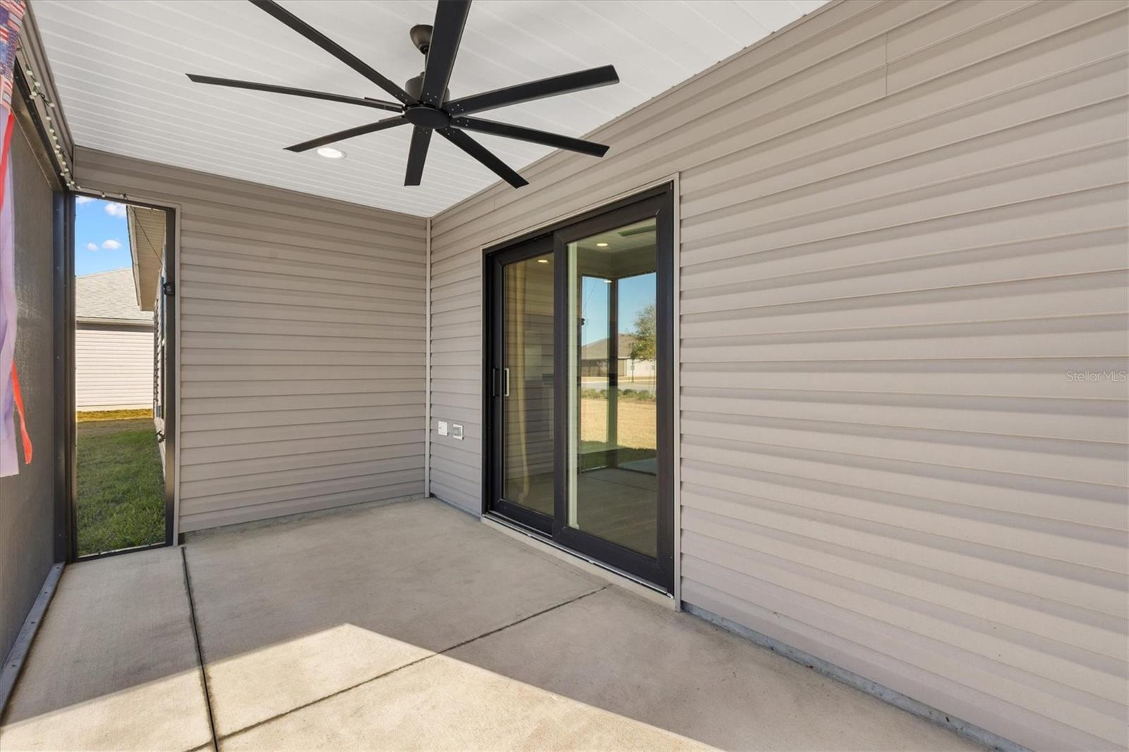 Image 30 of 42 For 1639 Seiver Street