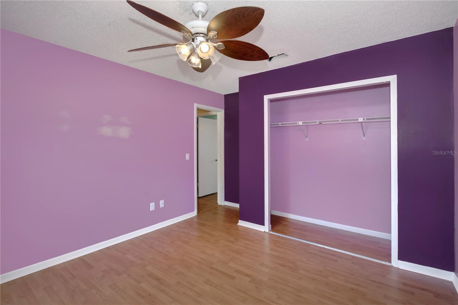 Image 17 of 28 For 1524 Yvonne Street