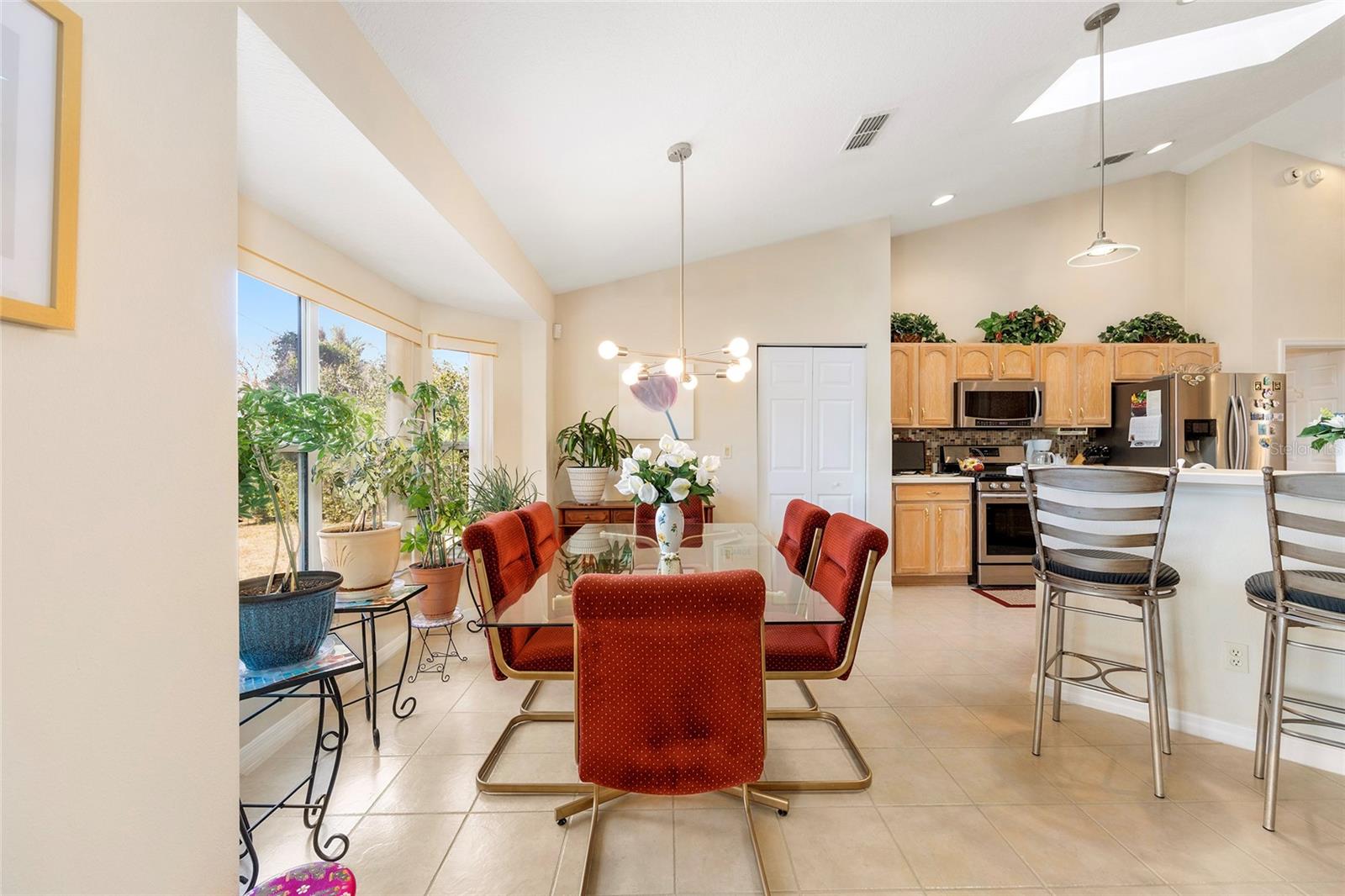 Image 11 of 42 For 4670 158th Street Rd