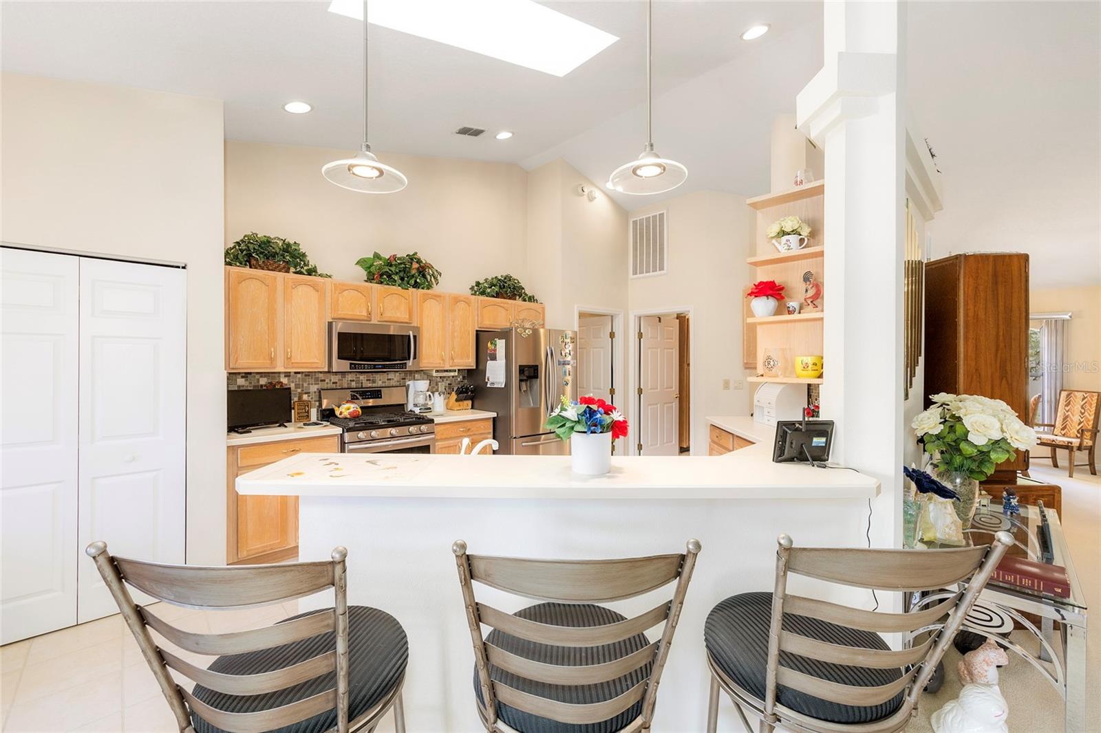 Image 8 of 42 For 4670 158th Street Rd