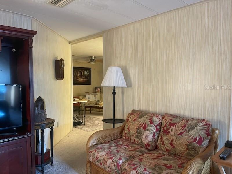 Image 5 of 18 For 19 Bobcat Trail