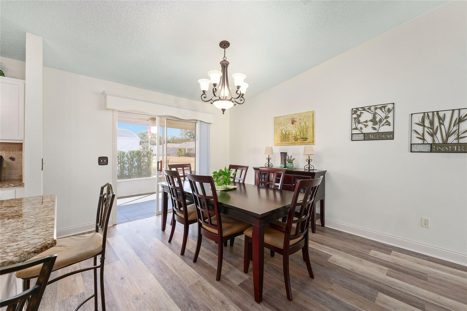 Image 15 of 44 For 2670 Privada Drive