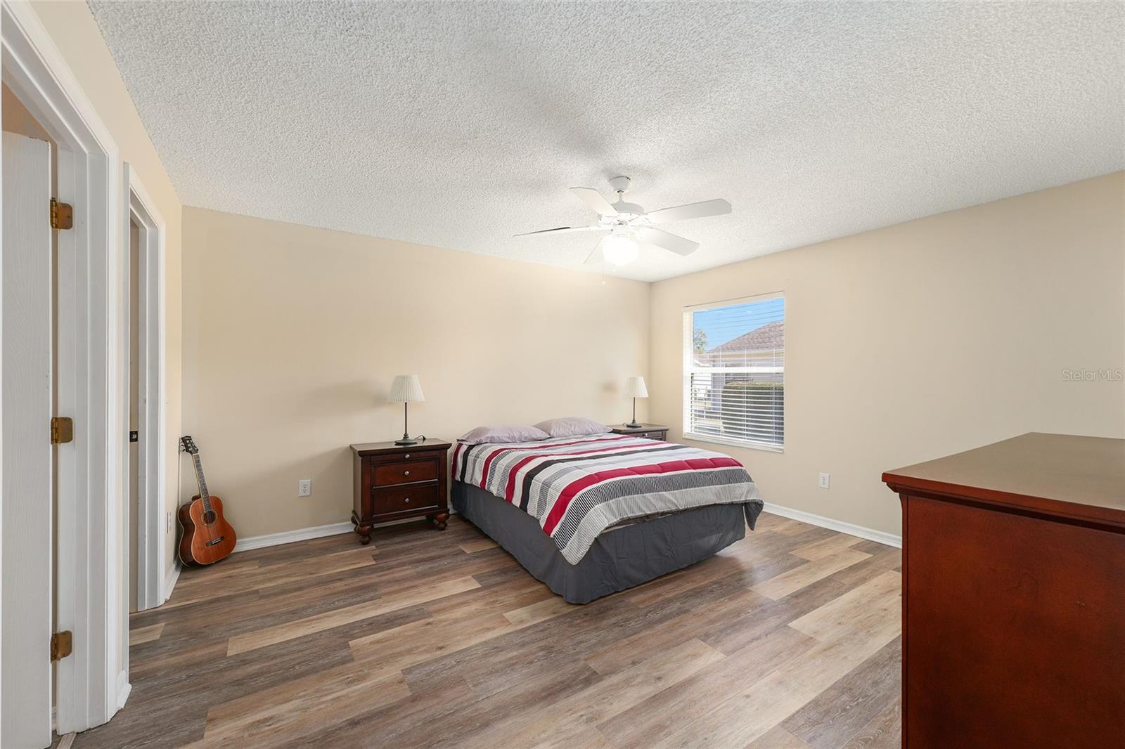 Image 22 of 44 For 2670 Privada Drive