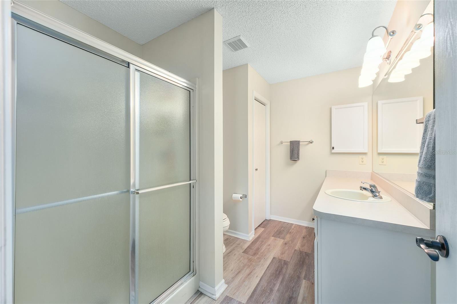 Image 25 of 44 For 2670 Privada Drive