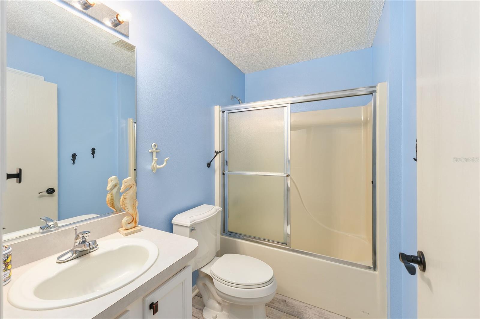 Image 32 of 44 For 2670 Privada Drive