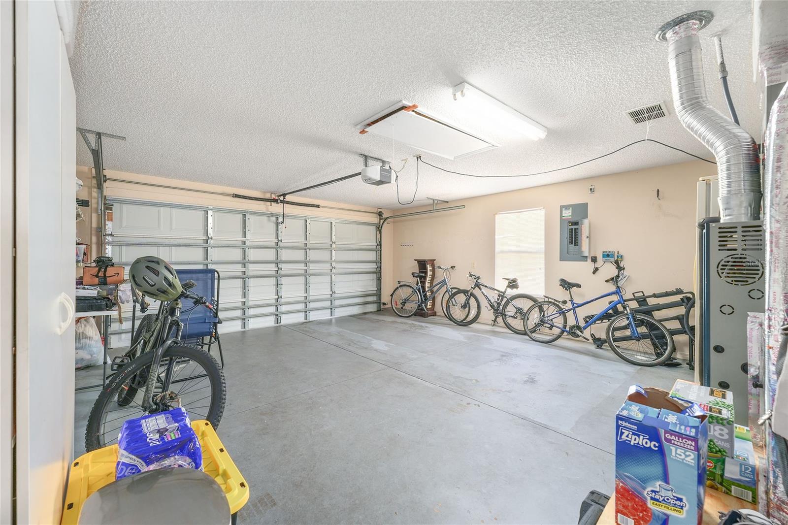 Image 37 of 44 For 2670 Privada Drive