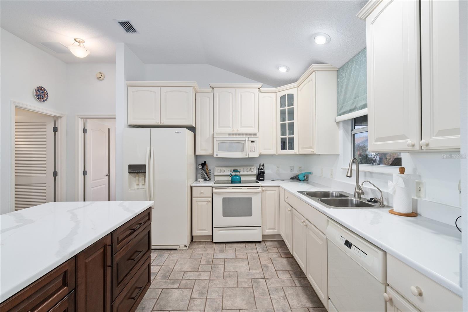 Image 9 of 40 For 3073 Riverdale Road