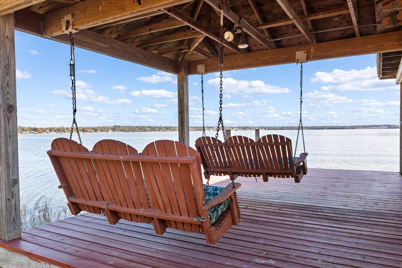 Image 29 of 84 For 3001 Lakeshore Drive