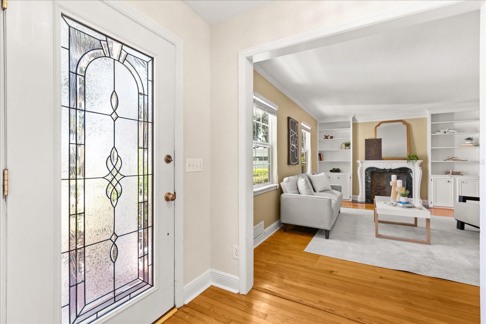 Image 36 of 84 For 3001 Lakeshore Drive