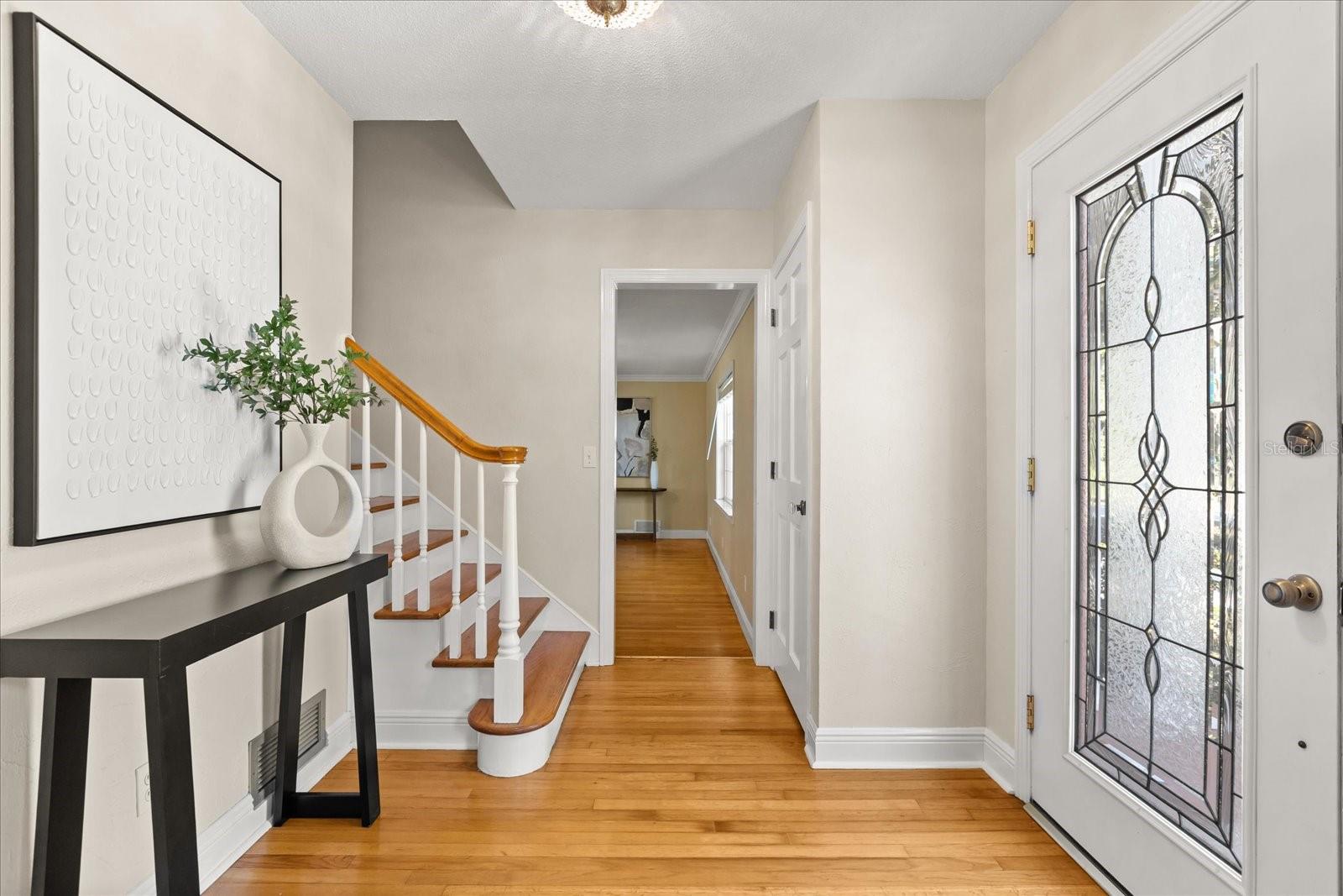 Image 39 of 84 For 3001 Lakeshore Drive