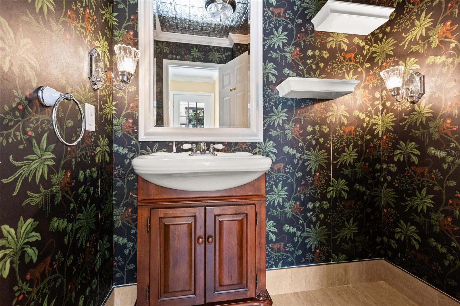 Image 44 of 84 For 3001 Lakeshore Drive