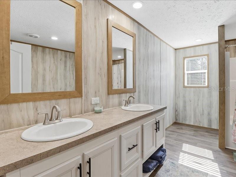 Image 21 of 46 For 8174 Tango Court